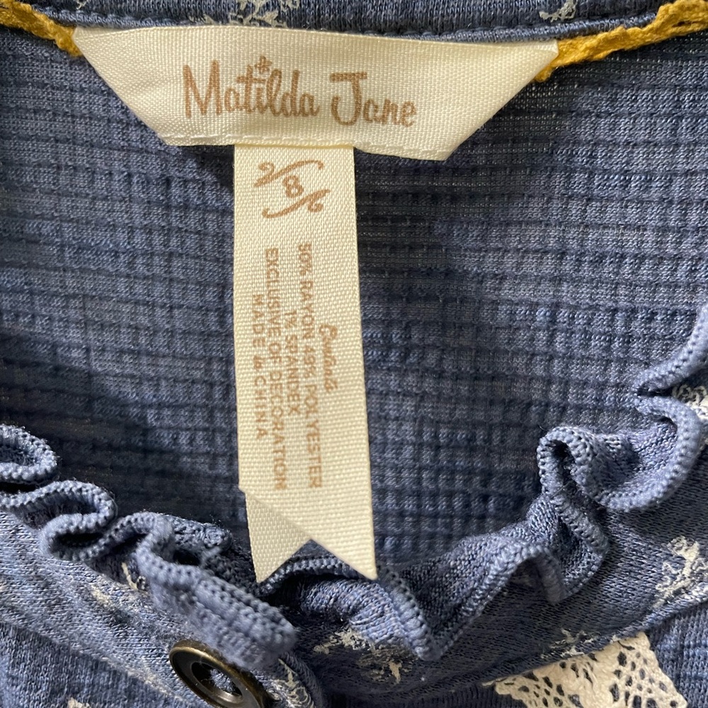 Matilda Jane Blue Jemma Textured Floral Top - Picture 4 of 6